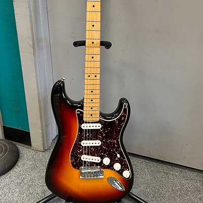 image of electric guitar for sale from WestSide Music